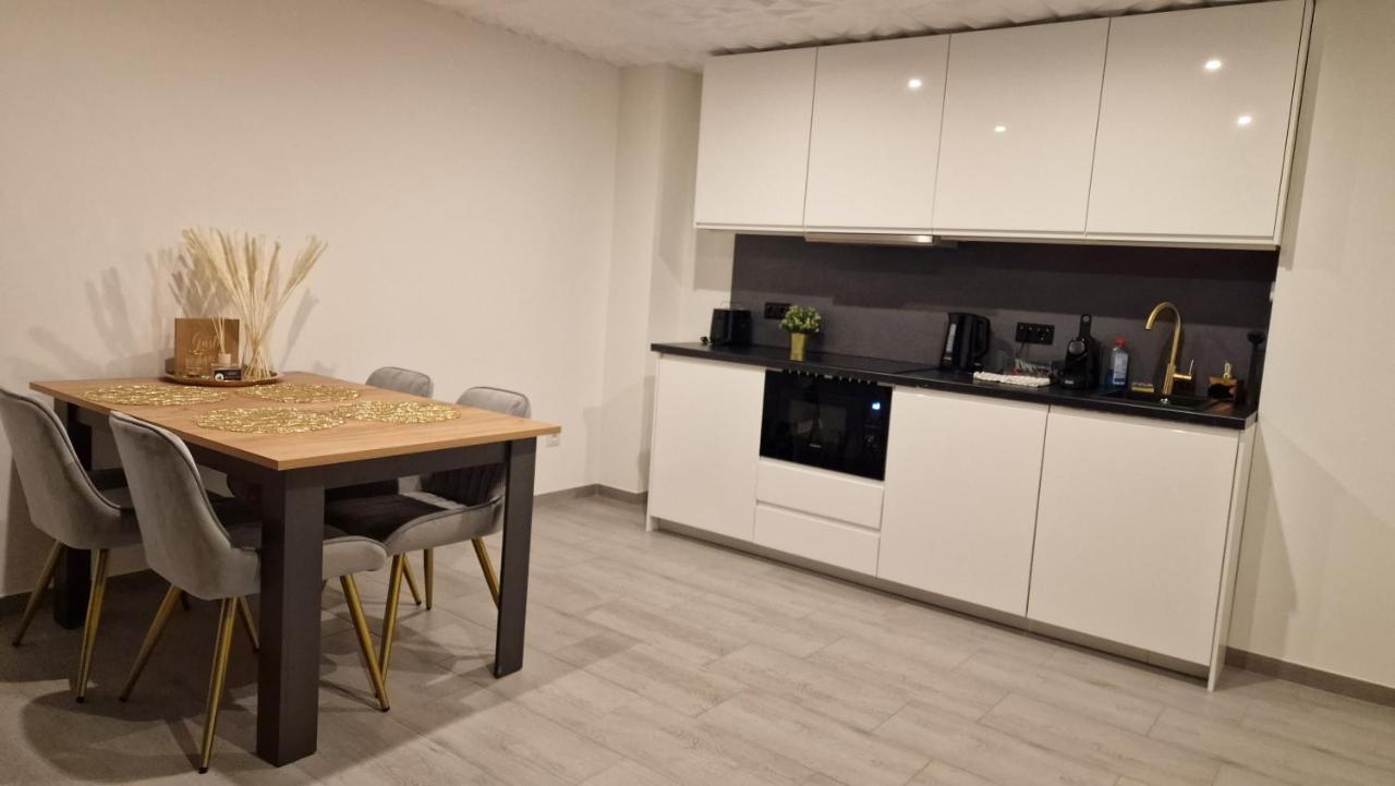 Citylife Apartments Osnabrueck Mit E-Ladesaeule Bagian luar foto